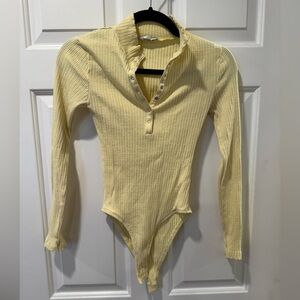 Butter yellow ribbed bodysuit
